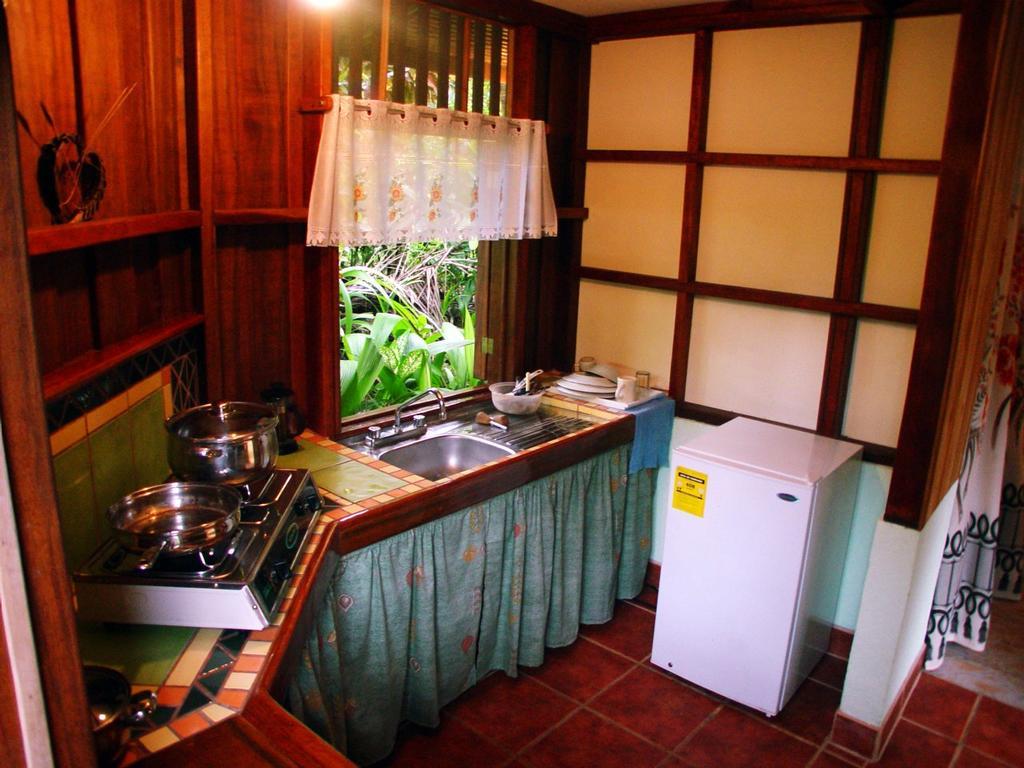 La Casa De Rolando Villa Puerto Viejo de Talamanca Dış mekan fotoğraf